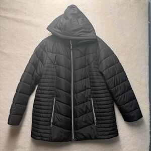 Susan Graver Weekend Women’s Black Puffer Jacket Size 1X Hooded Floral Lining